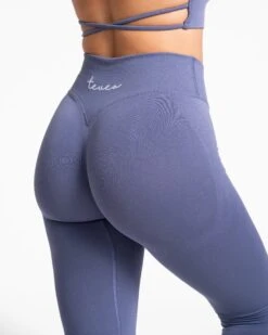 Fearless V-Shape Covert Scrunch Leggings "Blau" 10 Fearless V-Shape Covert Scrunch Leggings "Blau" -Teveo Geschaft 20240710 A7409866