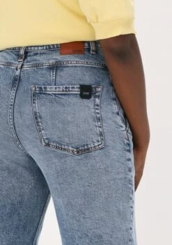 DRYKORN Mom Jeans Mind - Blaue Denim High-Waist 7 DRYKORN Mom Jeans Mind - Blaue Denim High-Waist -Teveo Geschaft 209741 3