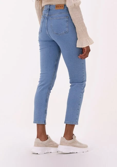 NA-KD Button Up Skinny Jeans - High Waist Jeans in Blau 4 NA-KD Button Up Skinny Jeans - High Waist Jeans in Blau – Bild 2
