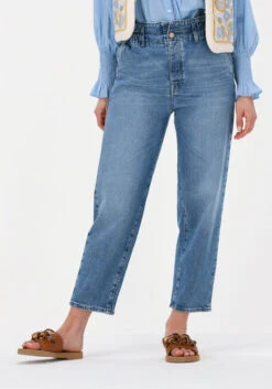 7 For All Mankind Ease Dylan Mom Jeans in Blau