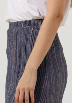 Another Label Aurelia Skirt - Eleganter Glitter Maxirock in Lila -Teveo Geschaft 236931 3