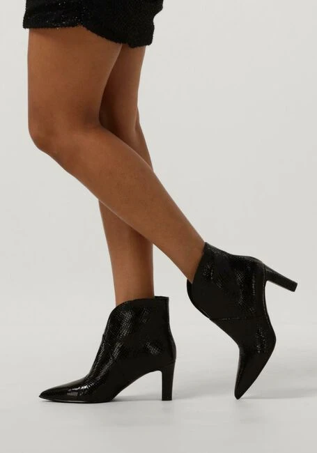 Notre-V 38235 Leder Stiefeletten in Schwarz mit Pfennigabsatz 7 Notre-V 38235 Leder Stiefeletten in Schwarz mit Pfennigabsatz – Bild 5