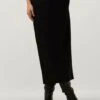 Co'couture Vola Floor Pencil Skirt - Eleganter Schwarzer Midirock 1 Co'couture Vola Floor Pencil Skirt - Eleganter Schwarzer Midirock -Teveo Geschaft 263772 1