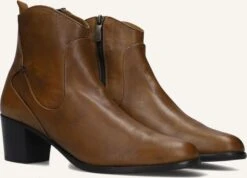 Everybody Adella Leder-Stiefeletten in Cognac mit Blockabsatz