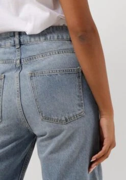 Neo Noir Coast D Shorts - Hellblaue Jeansshorts für Damen 7 Neo Noir Coast D Shorts - Hellblaue Jeansshorts für Damen -Teveo Geschaft 283365 3