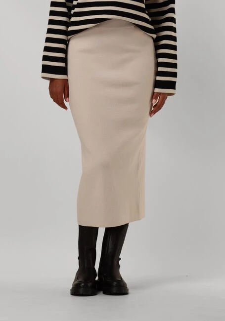 Object Objreynard High-Waist Knit Maxi Skirt in Beige 3 Object Objreynard High-Waist Knit Maxi Skirt in Beige