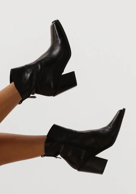 Blasz Damen Stiefeletten 14 - Schwarze Leder Stiefeletten mit Blockabsatz 7 Blasz Damen Stiefeletten 14 - Schwarze Leder Stiefeletten mit Blockabsatz – Bild 5