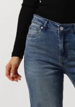 Circle of Trust Chloe DNM Mom Jeans - Blau 7 Circle of Trust Chloe DNM Mom Jeans - Blau -Teveo Geschaft 293005 3