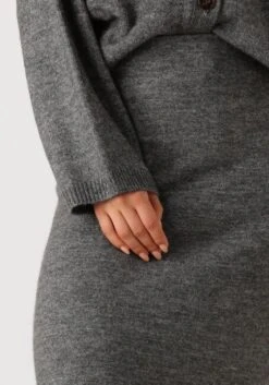 EDITED Panja Knit Skirt Maxirock in Dunkelgrau -Teveo Geschaft 293696 3