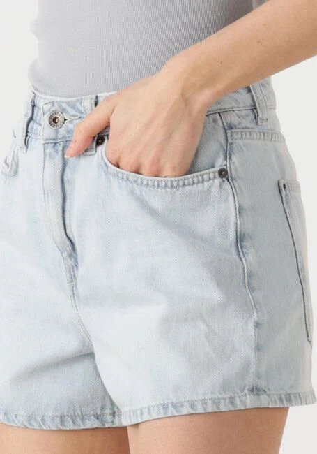 DRYKORN Refer Kurze Jeans-Hose in Hellblau 5 DRYKORN Refer Kurze Jeans-Hose in Hellblau – Bild 3