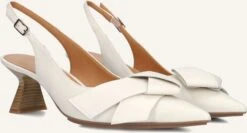 Lodi Weiße Leder-Slingbacks Kal5307 mit Trichterabsatz