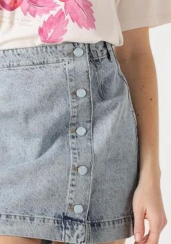 Fabienne Chapot Cari Denim Skirt - Hellblauer Damen Minirock -Teveo Geschaft 308973 3