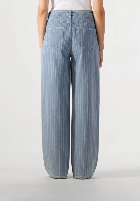 Second Female Layne Straight Leg Jeans in Hellblau 4 Second Female Layne Straight Leg Jeans in Hellblau – Bild 2