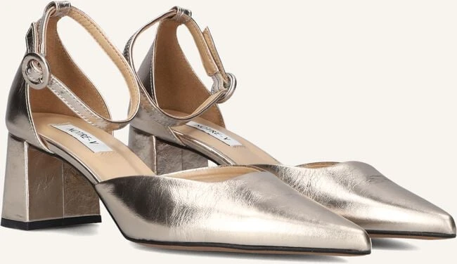 Notre-V Goldene Leder-Pumps mit elegantem Blockabsatz 3 Notre-V Goldene Leder-Pumps mit elegantem Blockabsatz