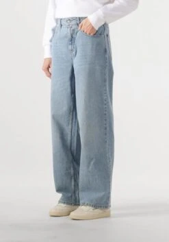 Penn & Ink Straight Leg Jeans Trousers in Light Blue