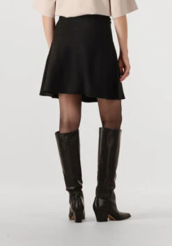 Object Objreynard HW Short Knit Minirock - Eleganter Strickrock in Schwarz 6 Object Objreynard HW Short Knit Minirock - Eleganter Strickrock in Schwarz -Teveo Geschaft 313041 2