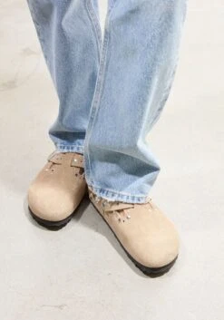 Birkenstock Boston Rivet Taupe Suede Slippers 13 Birkenstock Boston Rivet Taupe Suede Slippers -Teveo Geschaft 317942 8