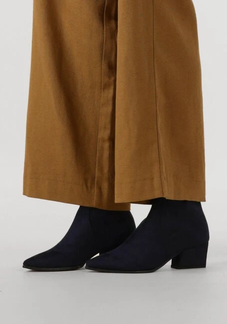 Unisa Jake Dunkelblaue Wildleder-Stiefeletten mit Blockabsatz 7 Unisa Jake Dunkelblaue Wildleder-Stiefeletten mit Blockabsatz – Bild 5