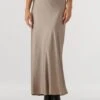 Bruuns Bazaar BBJoanelle Satin Maxirock - Taupe -Teveo Geschaft 321802 1