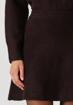 Neo Noir Gisa Knit Skirt - Eleganter Brauner Strick-Minirock für Damen -Teveo Geschaft 325866 3