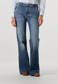 7 For All Mankind Modern Dojo Trouser Royalty Flared Jeans - Blue