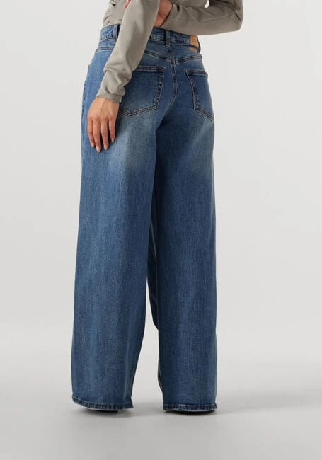 My Essential Wardrobe MwKaro 144 Mid X-Wide Jeans - Blue 4 My Essential Wardrobe MwKaro 144 Mid X-Wide Jeans - Blue – Bild 2