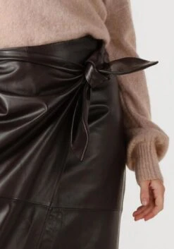 Ibana Siata Midirock – Eleganter Damenrock in Braun 7 Ibana Siata Midirock – Eleganter Damenrock in Braun -Teveo Geschaft 329324 3