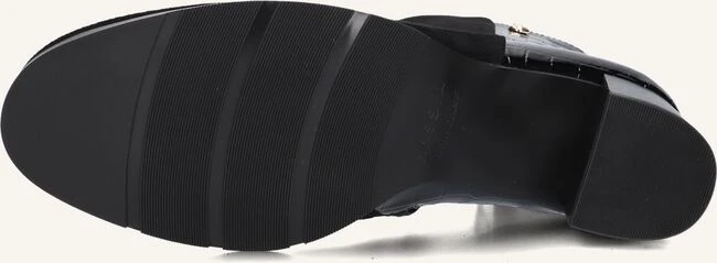 Hassia Milano Stiefeletten aus schwarzem Wildleder mit Kroko-Prägung 5 Hassia Milano Stiefeletten aus schwarzem Wildleder mit Kroko-Prägung – Bild 3