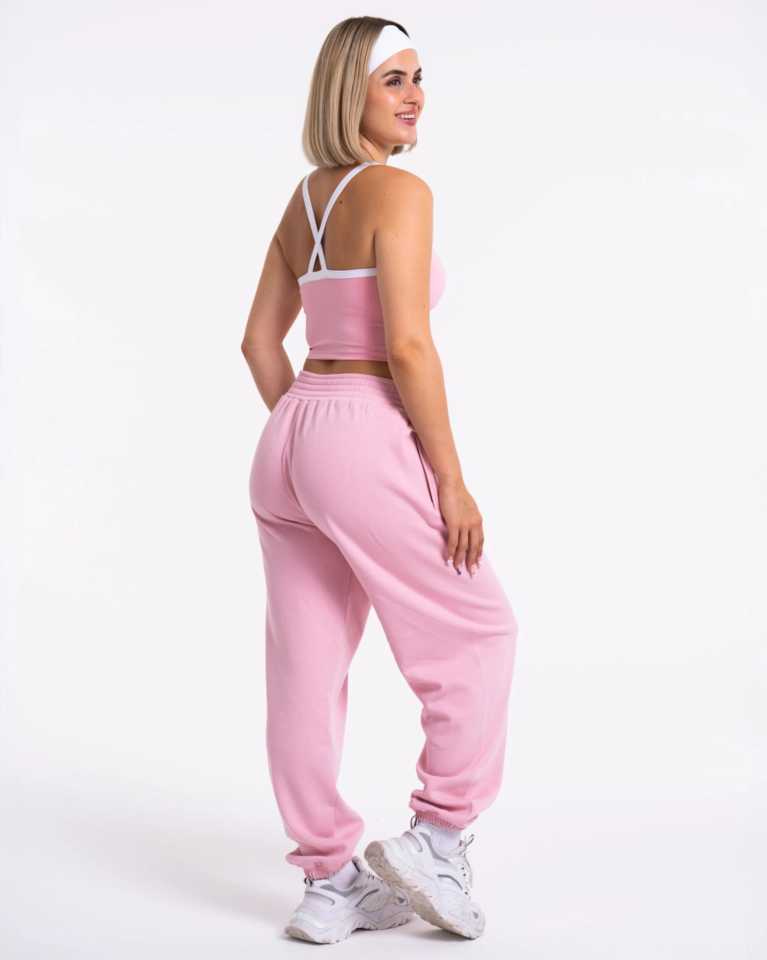 Fearless V-Shape Oversized Jogger "Rosa" 7 Fearless V-Shape Oversized Jogger "Rosa" – Bild 5