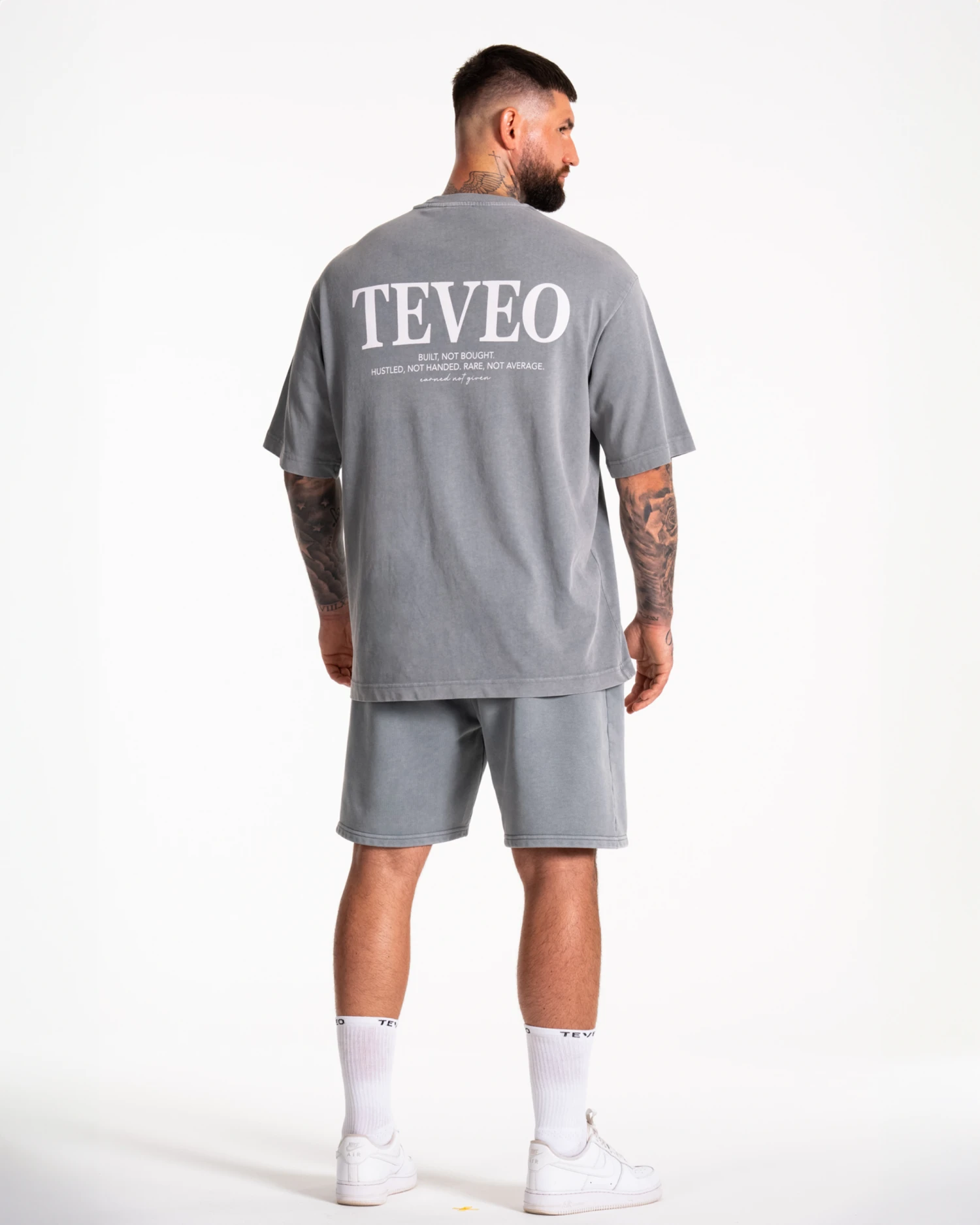 TEVEO Acid T-Shirt Grau – Vintage Oversized Style für Herren 7 TEVEO Acid T-Shirt Grau – Vintage Oversized Style für Herren – Bild 5