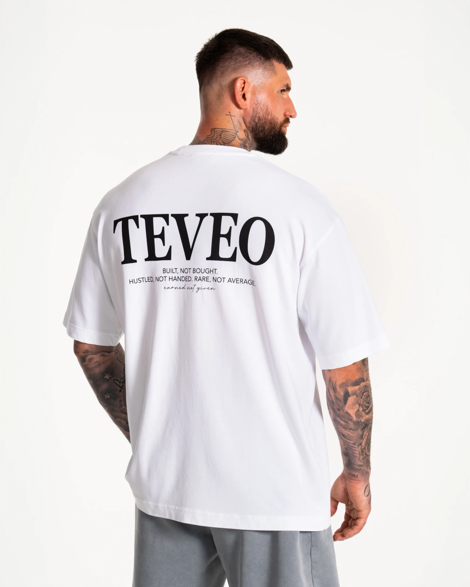 TEVEO Acid T-Shirt Weiß – Oversized Vintage Statement-Shirt 4 TEVEO Acid T-Shirt Weiß – Oversized Vintage Statement-Shirt – Bild 2