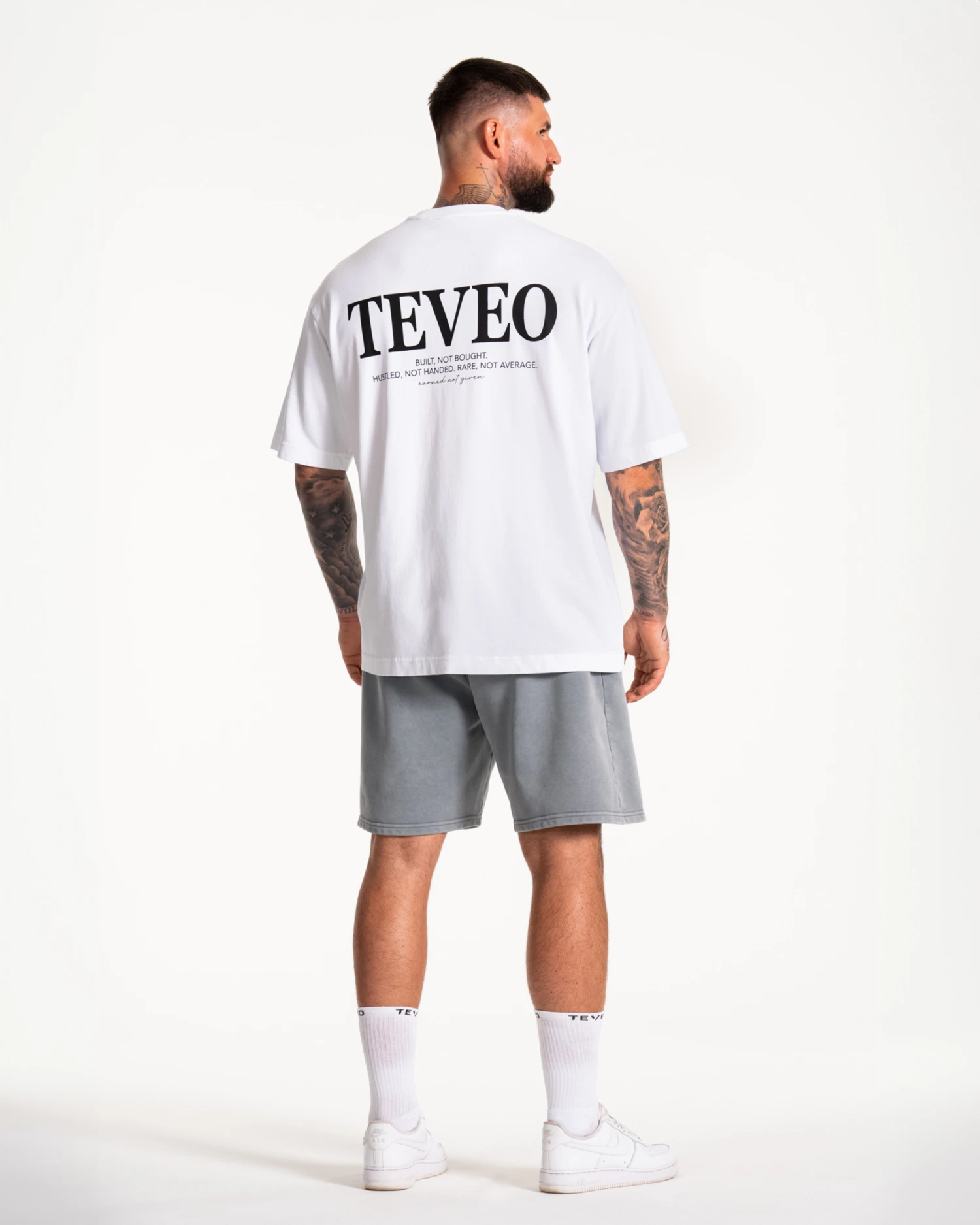 TEVEO Acid T-Shirt Weiß – Oversized Vintage Statement-Shirt 7 TEVEO Acid T-Shirt Weiß – Oversized Vintage Statement-Shirt – Bild 5