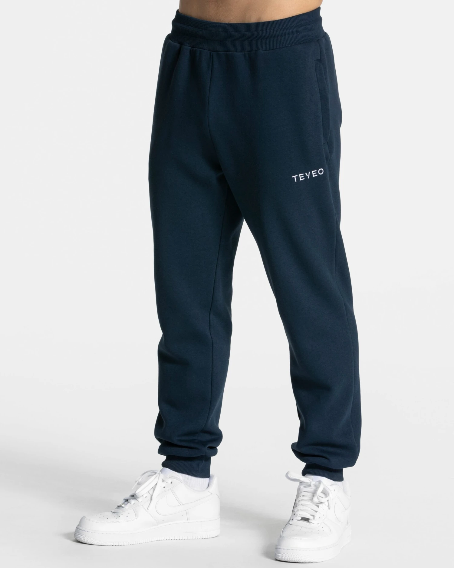 Herren Jogginghose Arrival Jogger Dunkelblau mit Reißverschlusstaschen 3 Herren Jogginghose Arrival Jogger Dunkelblau mit Reißverschlusstaschen