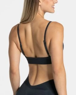 Essence Triangle Sports Bra - Ebony -Teveo Geschaft Essence BH ebony 0219