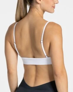 Essence Triangle Bh "Weiß" 10 Essence Triangle Bh "Weiß" -Teveo Geschaft Essence BH weiss 1080