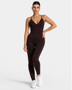 Essence V-Back Covert Scrunch Jumpsuit in Merlot