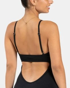 Essence V-Back Covert Scrunch Jumpsuit "Schwarz" – Seamless Fitness-Einteiler -Teveo Geschaft Essence Jumpsuit lang schwarz 0780