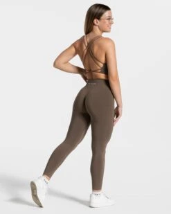 TEVEO Everyday Backless Top Taupe - Stylish Fitness & Lifestyle Top 9 TEVEO Everyday Backless Top Taupe - Stylish Fitness & Lifestyle Top -Teveo Geschaft Everyday Backless Top taupe 1756