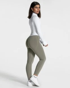 Shaping Zip Jacke für Damen in Weiß – Figurbetonte Sportjacke mit Rippstruktur 11 Shaping Zip Jacke für Damen in Weiß – Figurbetonte Sportjacke mit Rippstruktur -Teveo Geschaft Femme Shaping Zip Jacke Weiss 8332