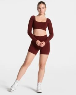 TEVEO Femme Sculpt Scrunch Short in Weinrot 9 TEVEO Femme Sculpt Scrunch Short in Weinrot -Teveo Geschaft Femme Shorts burgundy 5962 bb4b6b31 3d7e 4250 9fc7 0bd3d7ae2cdf