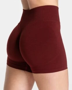 TEVEO Femme Sculpt Scrunch Short in Weinrot 10 TEVEO Femme Sculpt Scrunch Short in Weinrot -Teveo Geschaft Femme Shorts burgundy 6097