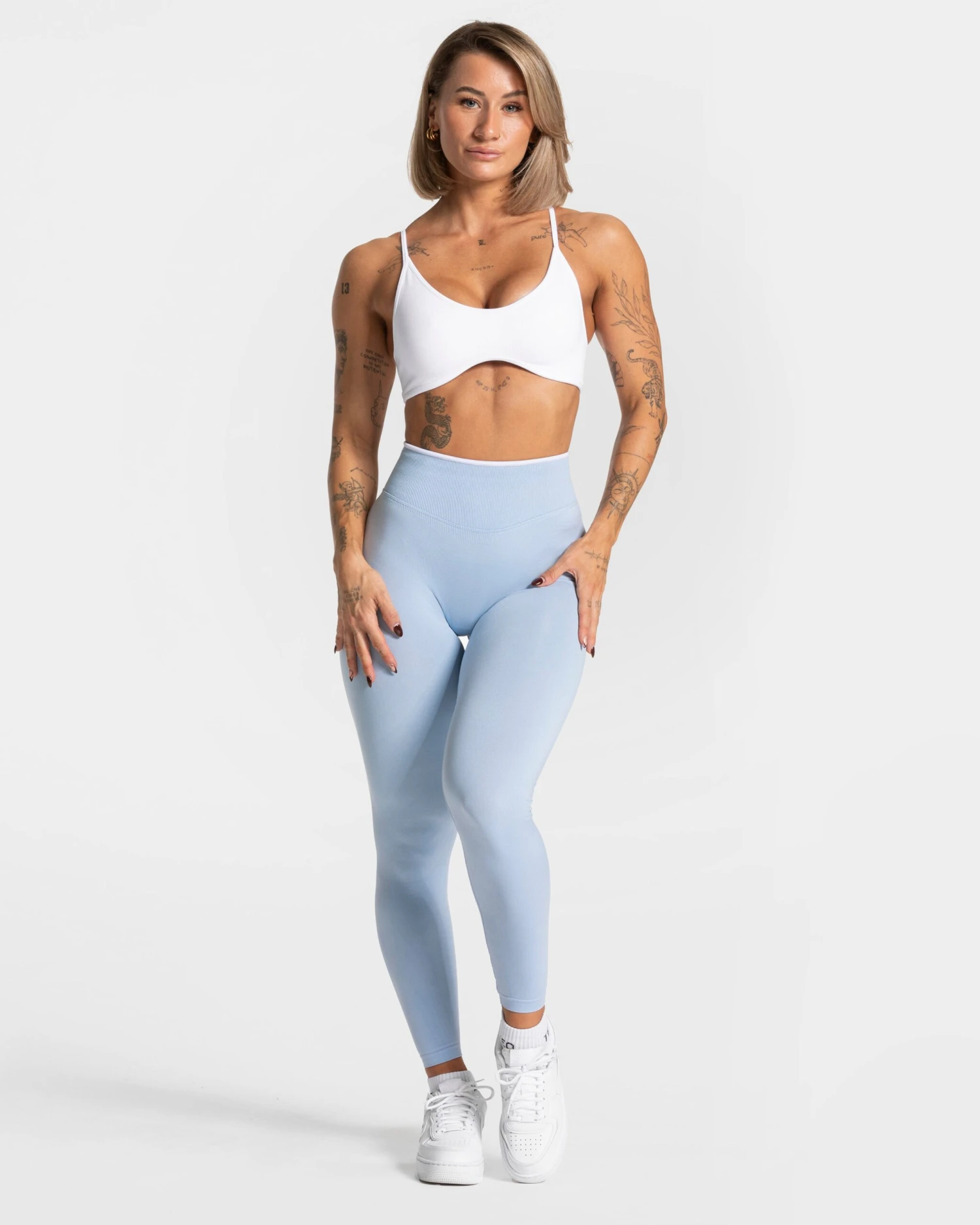 Ignite Sport BH Weiß mit Push-Effekt und verstellbaren Trägern 5 Ignite Sport BH Weiß mit Push-Effekt und verstellbaren Trägern – Bild 3