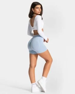 Ignite Longsleeve Weiß - 2-in-1 Sportoberteil mit Push-Effekt 11 Ignite Longsleeve Weiß - 2-in-1 Sportoberteil mit Push-Effekt -Teveo Geschaft Ignite Longsleeve weiss 1789 1