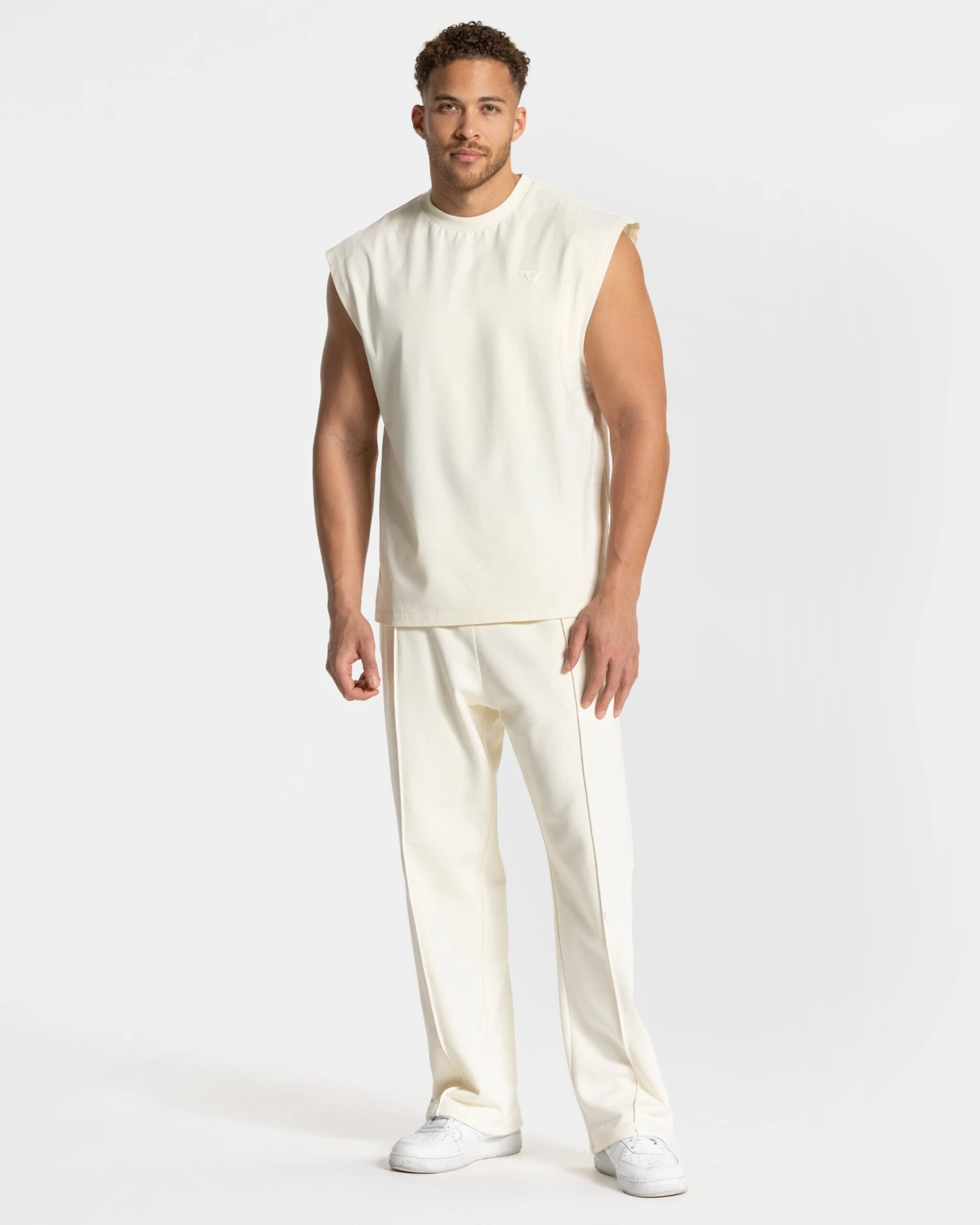 Ignite Oversized Tank Off White - Premium Men's Gym Top 5 Ignite Oversized Tank Off White - Premium Men's Gym Top – Bild 3