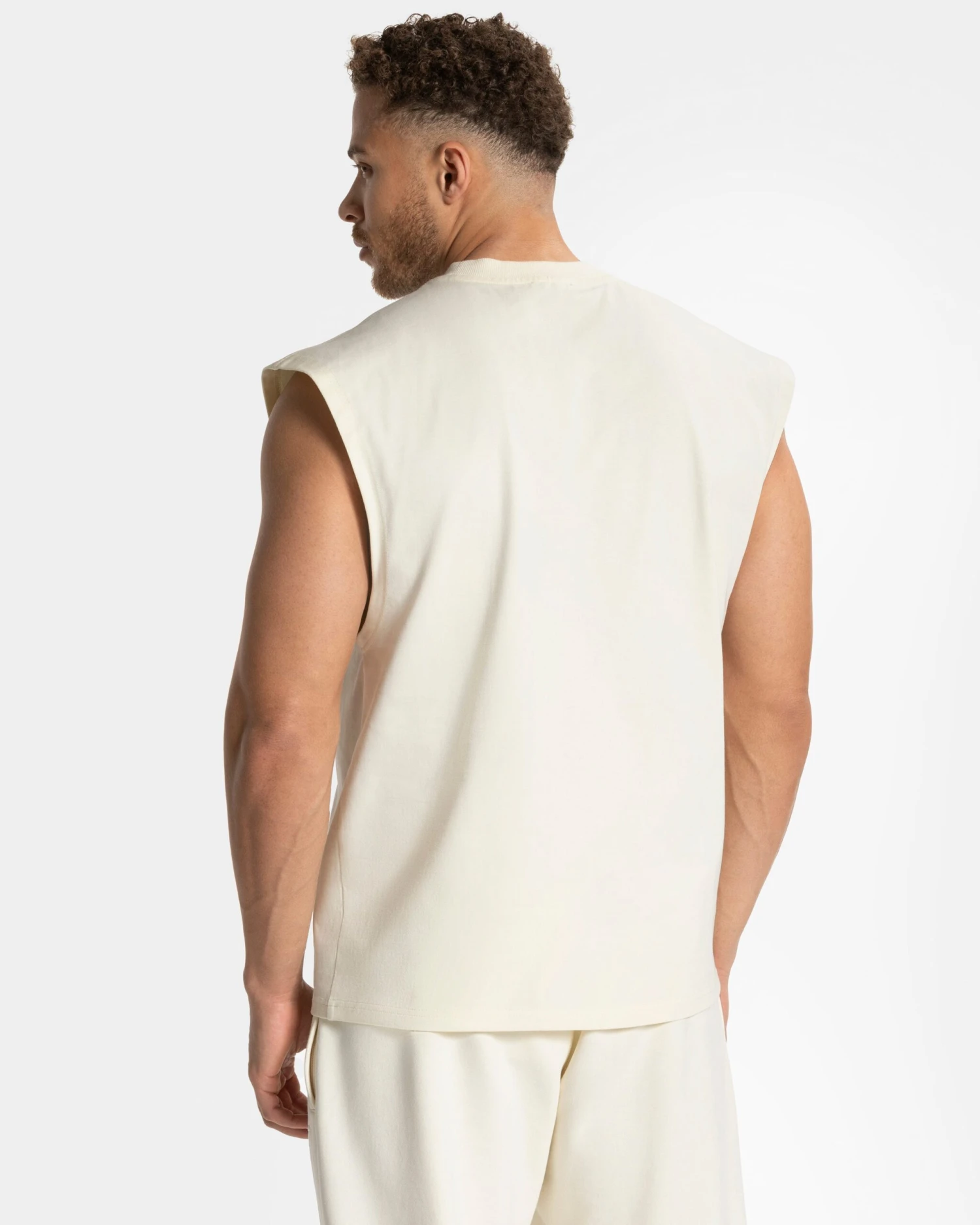 Ignite Oversized Tank Off White - Premium Men's Gym Top 4 Ignite Oversized Tank Off White - Premium Men's Gym Top – Bild 2