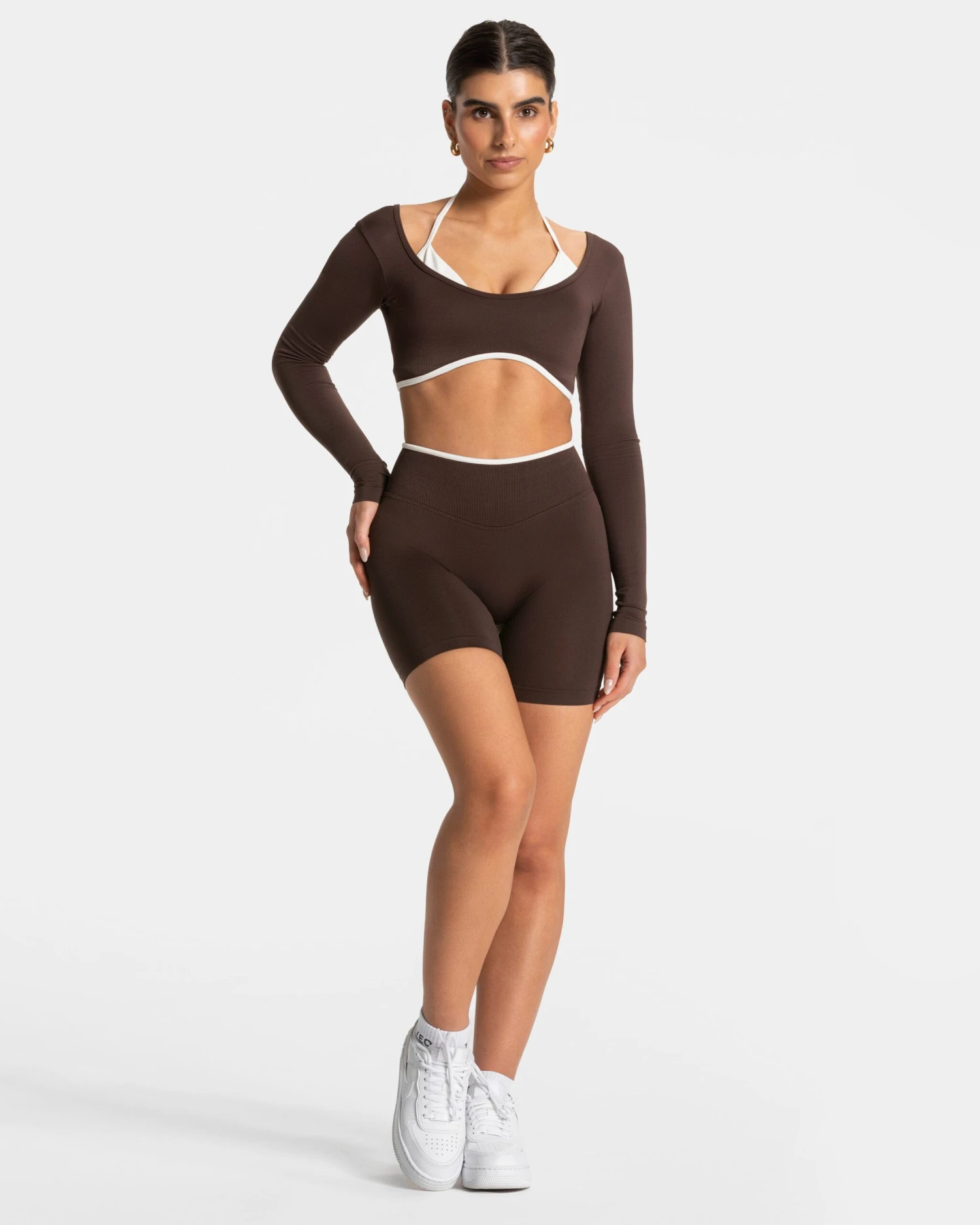 Damen Sport Longsleeve Espresso - Ignite Kollektion mit integriertem BH 7 Damen Sport Longsleeve Espresso - Ignite Kollektion mit integriertem BH – Bild 5