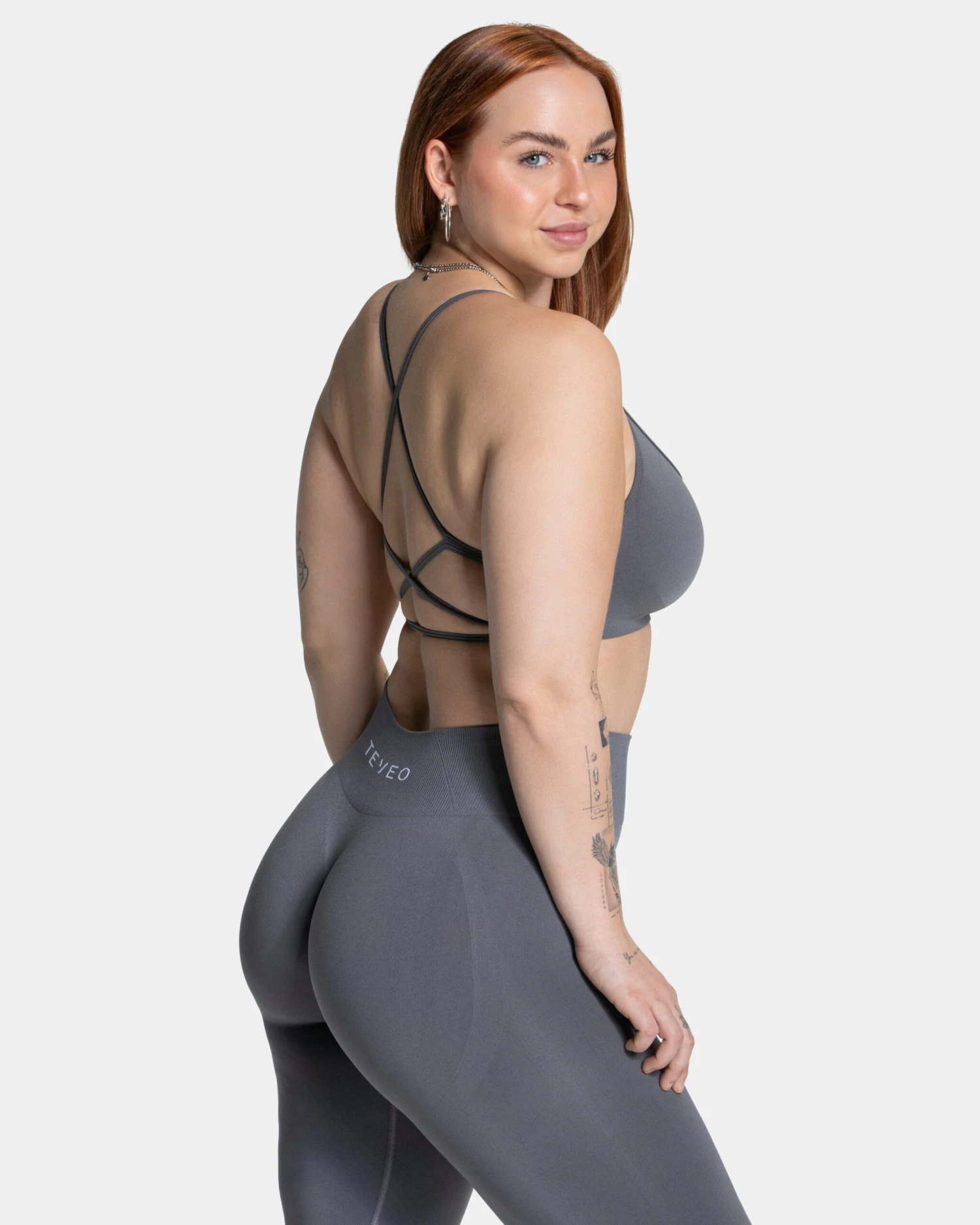 TEVEO Pure BH Graphit – Sport BH mit markantem Rückendetail 4 TEVEO Pure BH Graphit – Sport BH mit markantem Rückendetail – Bild 2