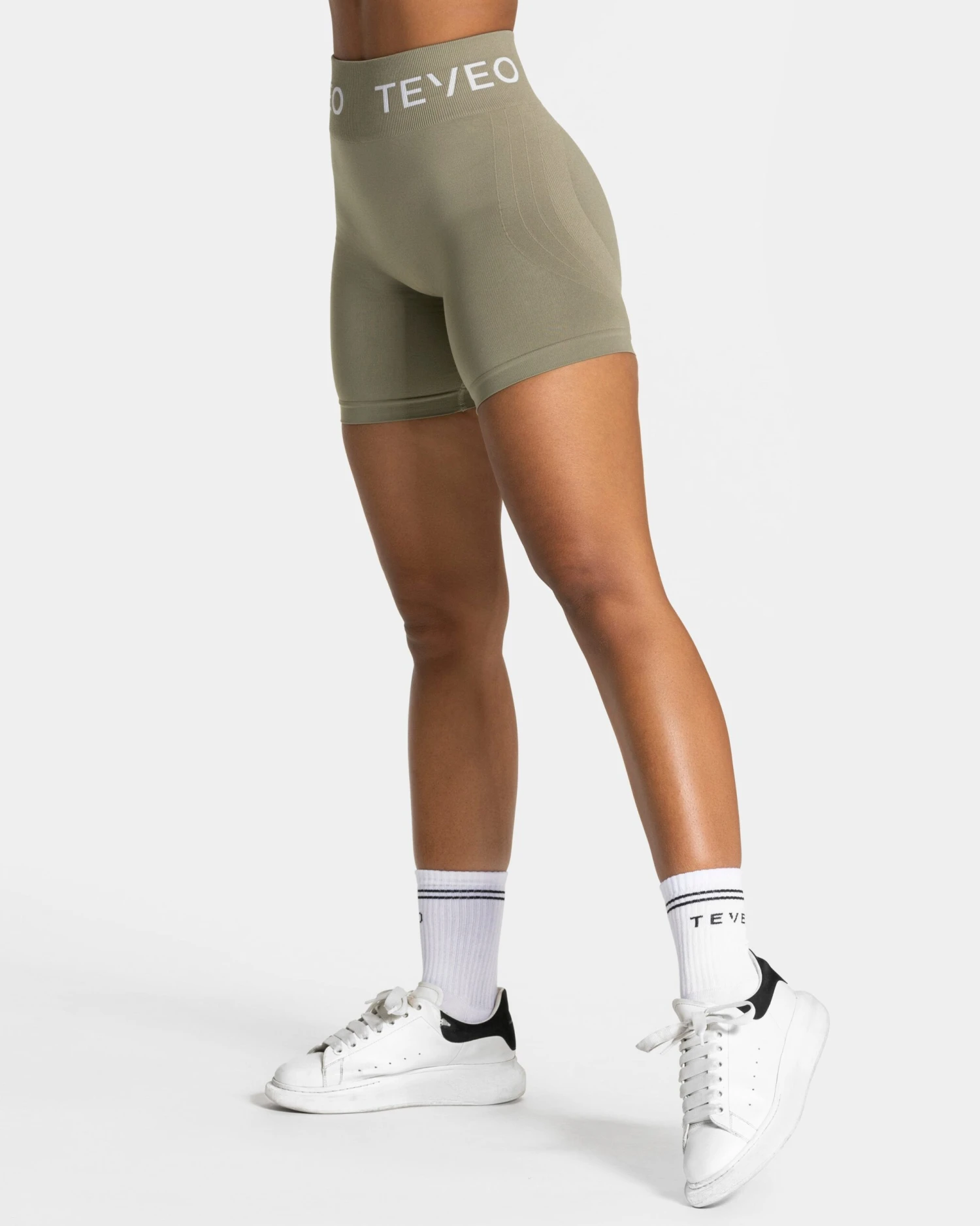 Signature Covert Scrunch Short "Khaki" 4 Signature Covert Scrunch Short "Khaki" – Bild 2