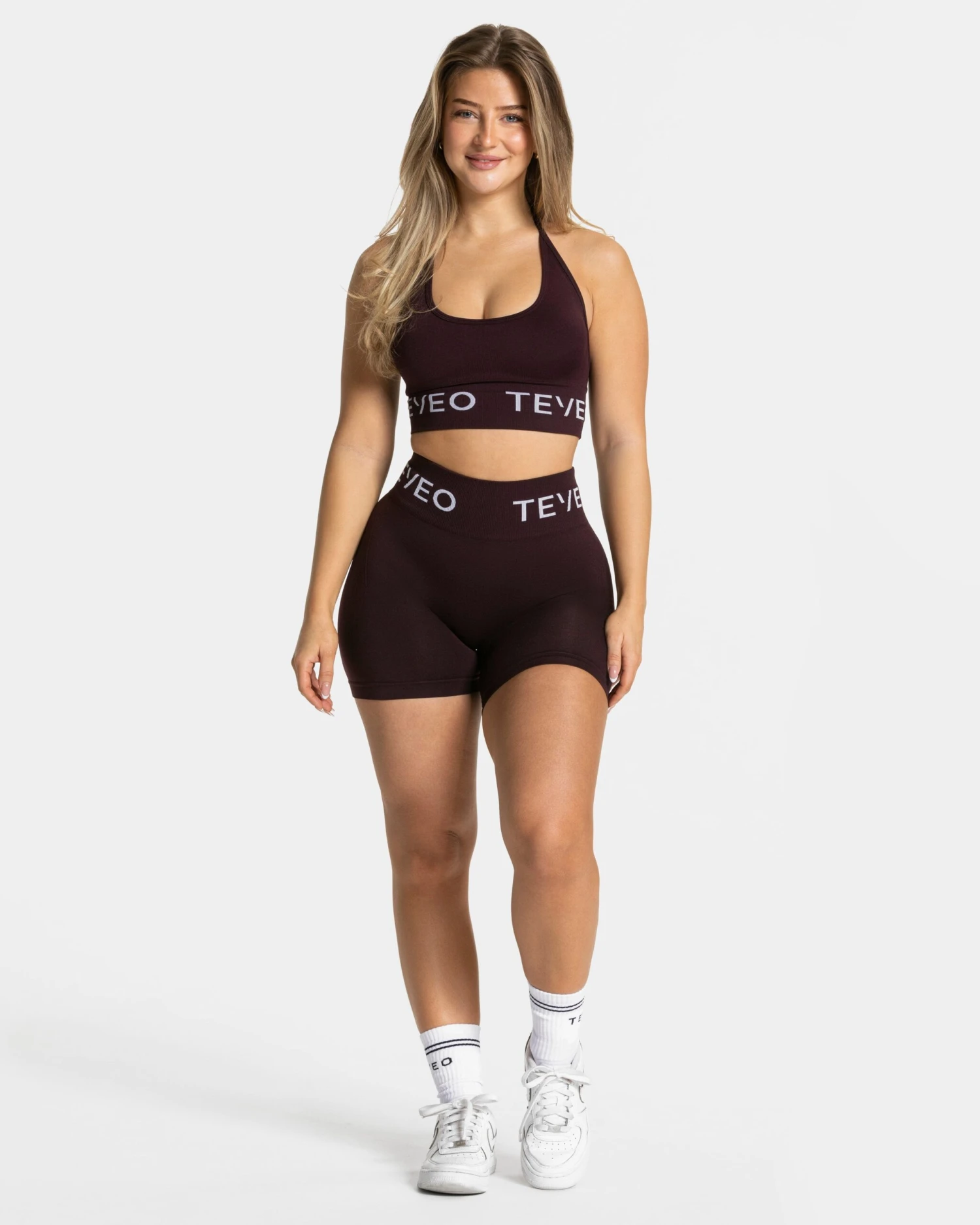TEVEO Signature Neckholder Sport BH - Merlot 5 TEVEO Signature Neckholder Sport BH - Merlot – Bild 3