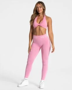 TEVEO Signature Twisted Bra - Pink -Teveo Geschaft Signature Leggings Pink 0028 4f54b587 b855 4670 abb1 1c09d6064f57